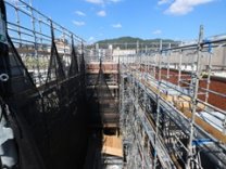 分譲マンション(広島市)大規模修繕工事の高圧洗浄の施工です。
